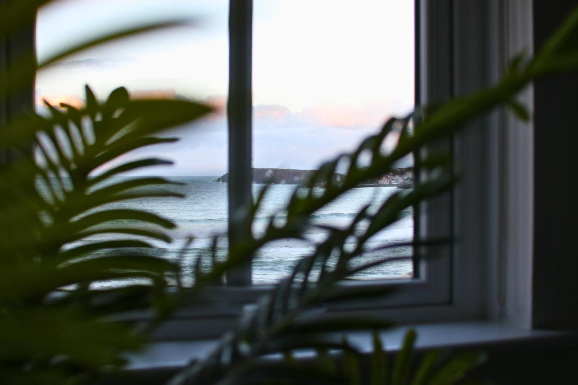 Sound Of The Sea - Penthouse In Portrush Apartment ภายนอก รูปภาพ