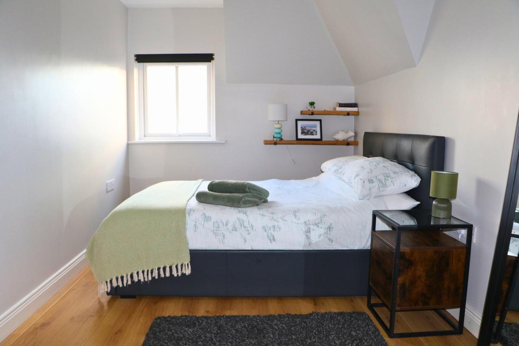 Sound Of The Sea - Penthouse In Portrush Apartment ภายนอก รูปภาพ