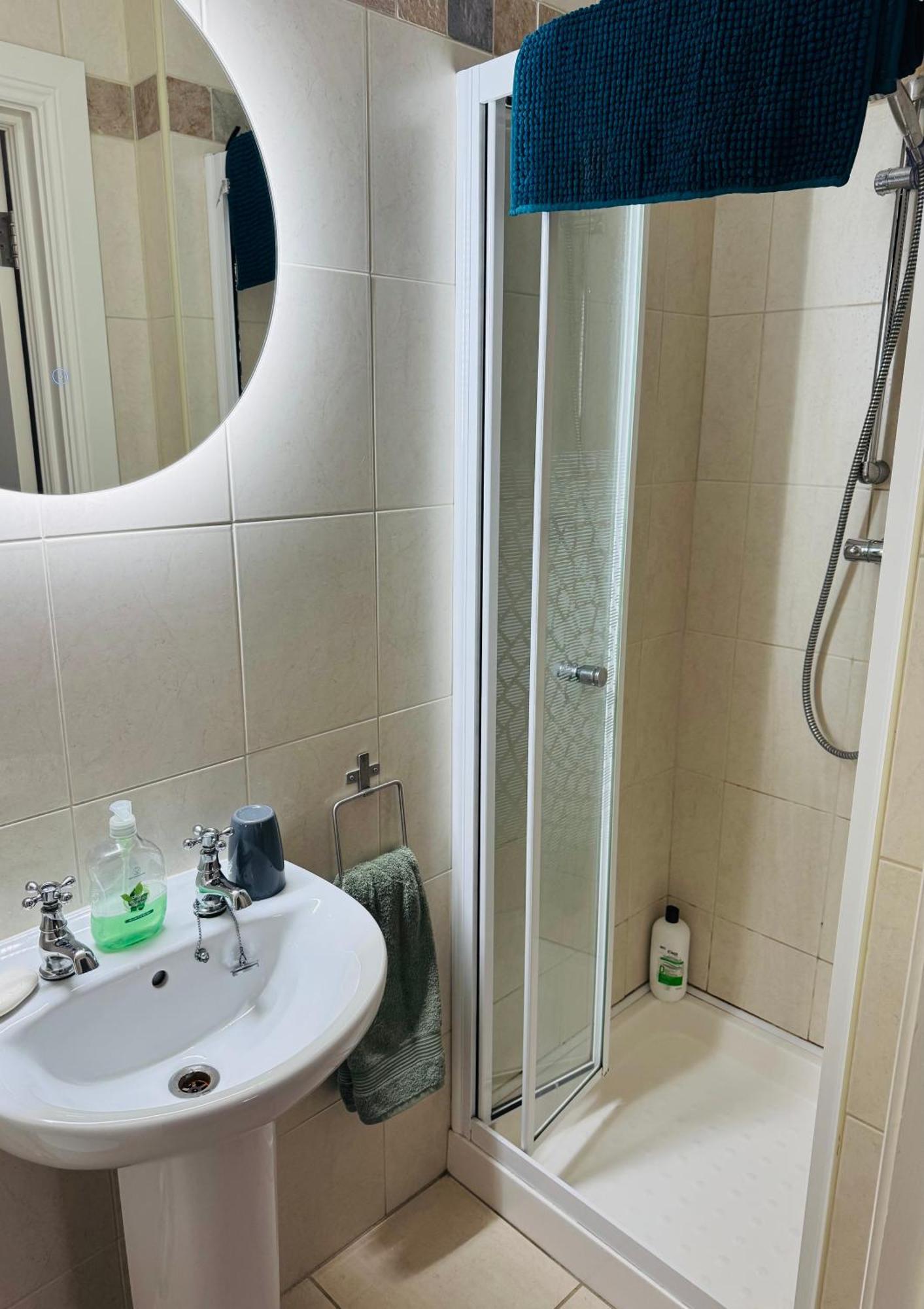 Sound Of The Sea - Penthouse In Portrush Apartment ภายนอก รูปภาพ